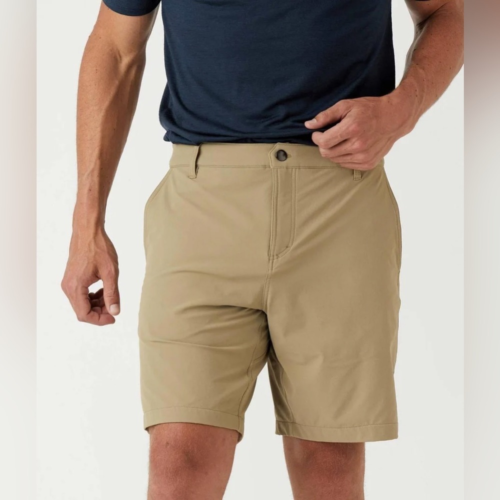Olivers Khaki Capital Shorts - Size 31